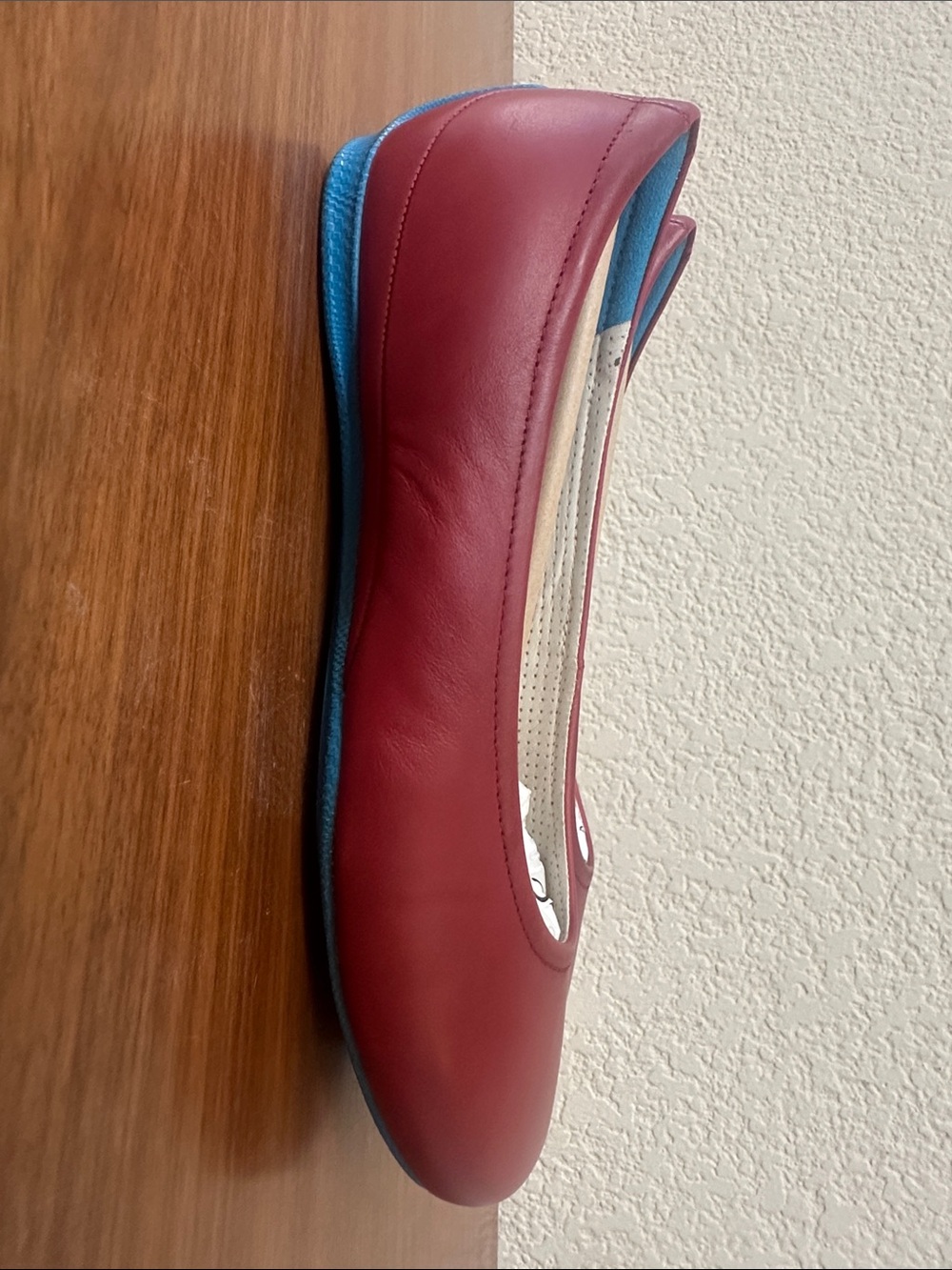 Ecco Women's Red Leather Round-Toe Flats - Picture 3 of 7